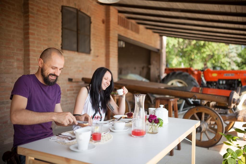 La Ca Dal Non Bioagriturismo - Alpenice Savignano sul Panaro Bagian luar foto