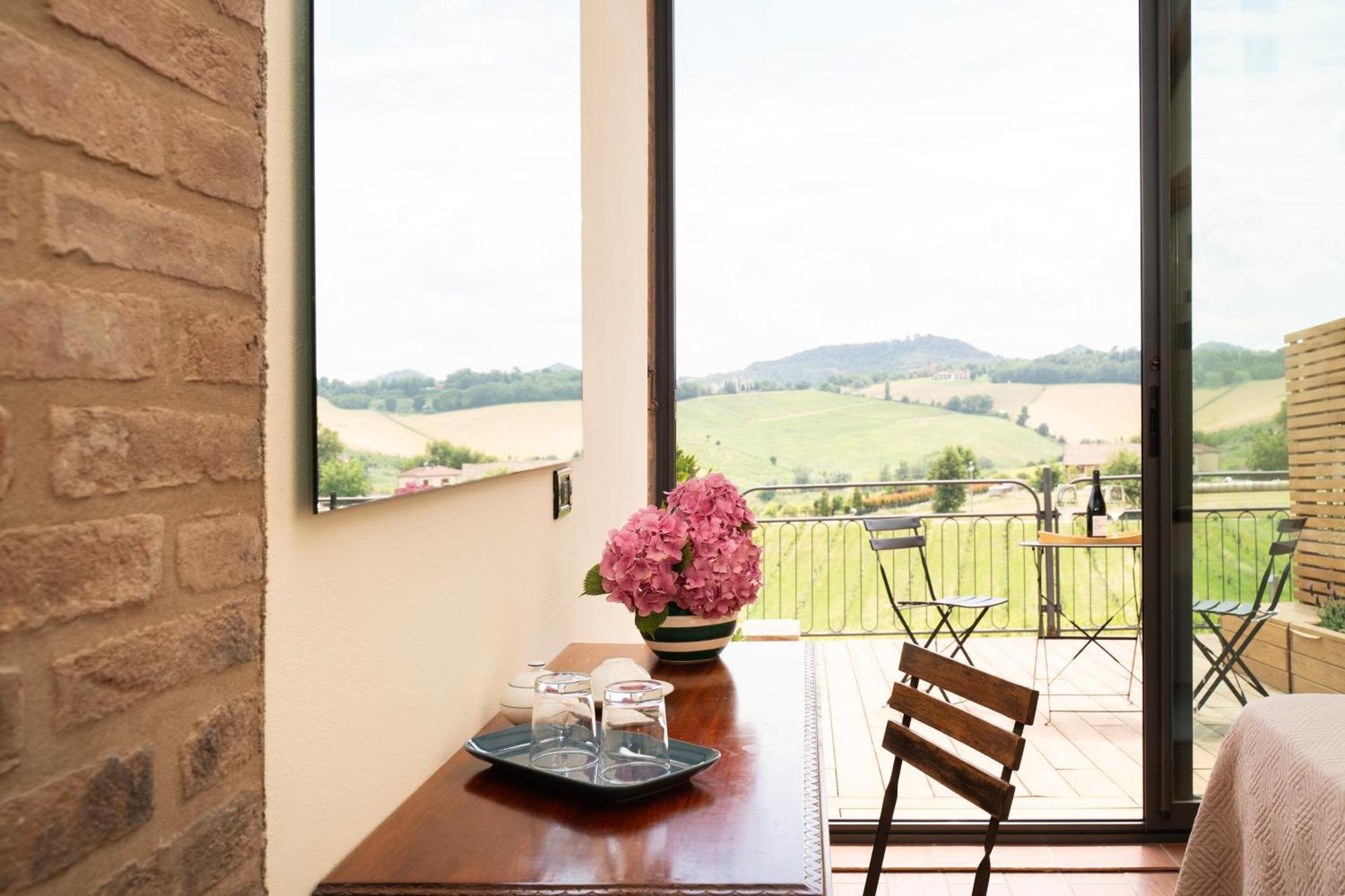 La Ca Dal Non Bioagriturismo - Alpenice Savignano sul Panaro Bagian luar foto